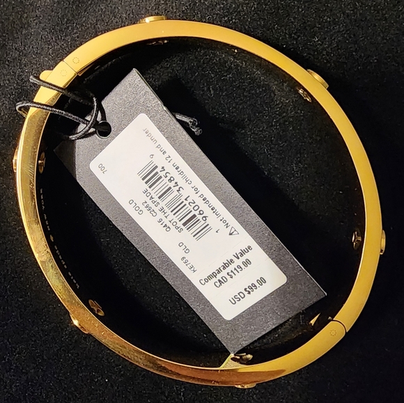 Kate Spade Gold studded hinged bangle bracelet "Spot The Spade" NWT! ♠️ - Picture 7 of 16